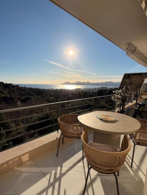 2 Pièces 38m2 vue imprenable sur la baie de Cannes